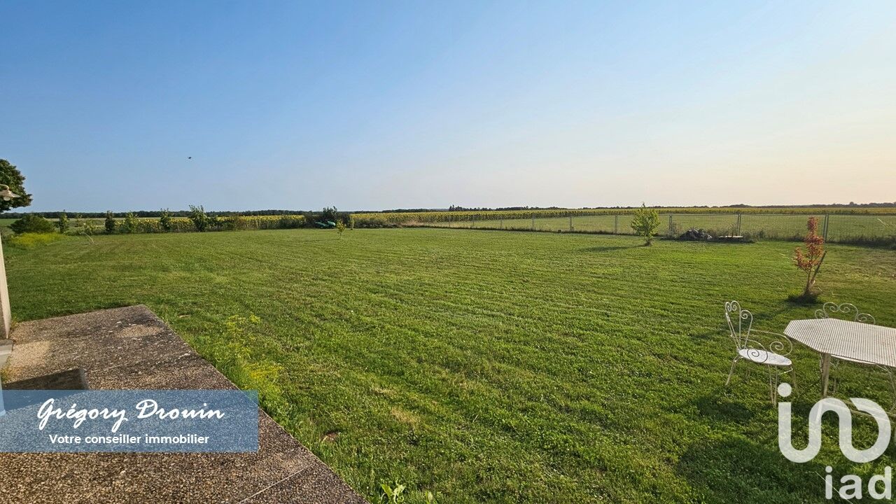 Maison 10 Pièce(s) Nanteau-sur-Essonne