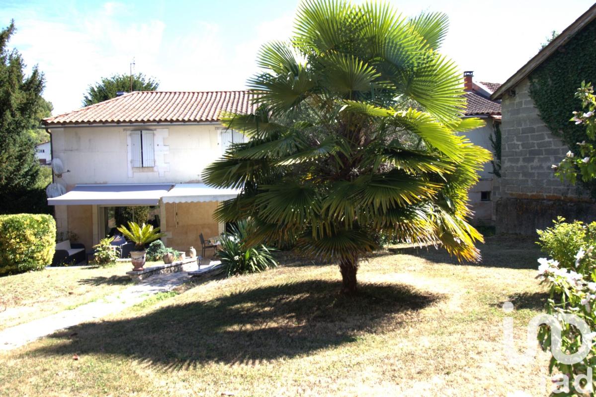 Maison 5 Pièce(s) Chalais