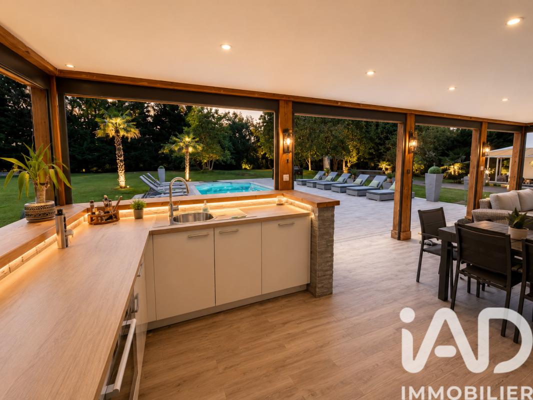 Maison 10 Pièce(s) Villeneuve-sur-Yonne - Photo 2