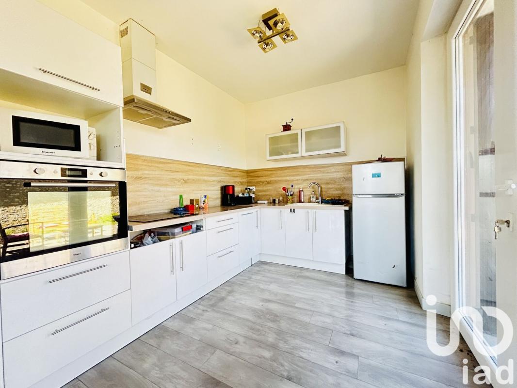 Maison 5 Pièce(s) Puiseaux