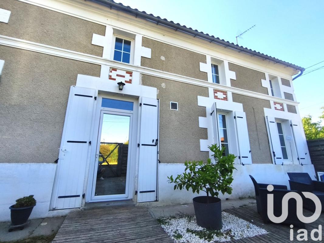 Maison en pierre 5 Pièce(s) Montlieu-la-Garde