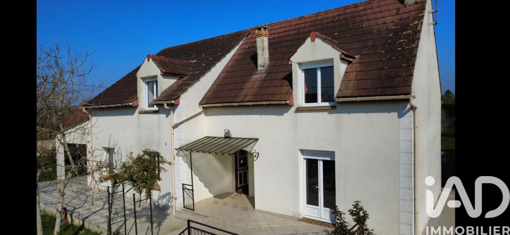 Maison 6 Pièce(s) Bransles
