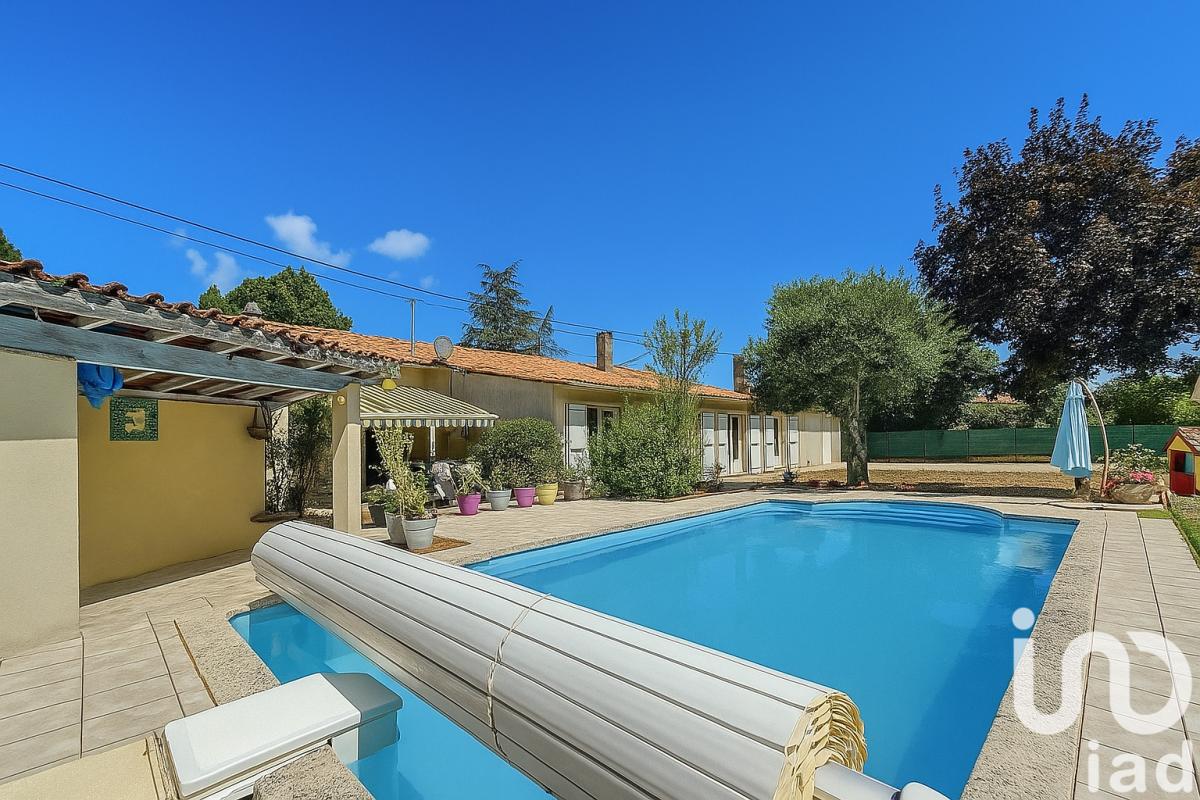 Maison 8 Pièce(s) Parcoul-Chenaud