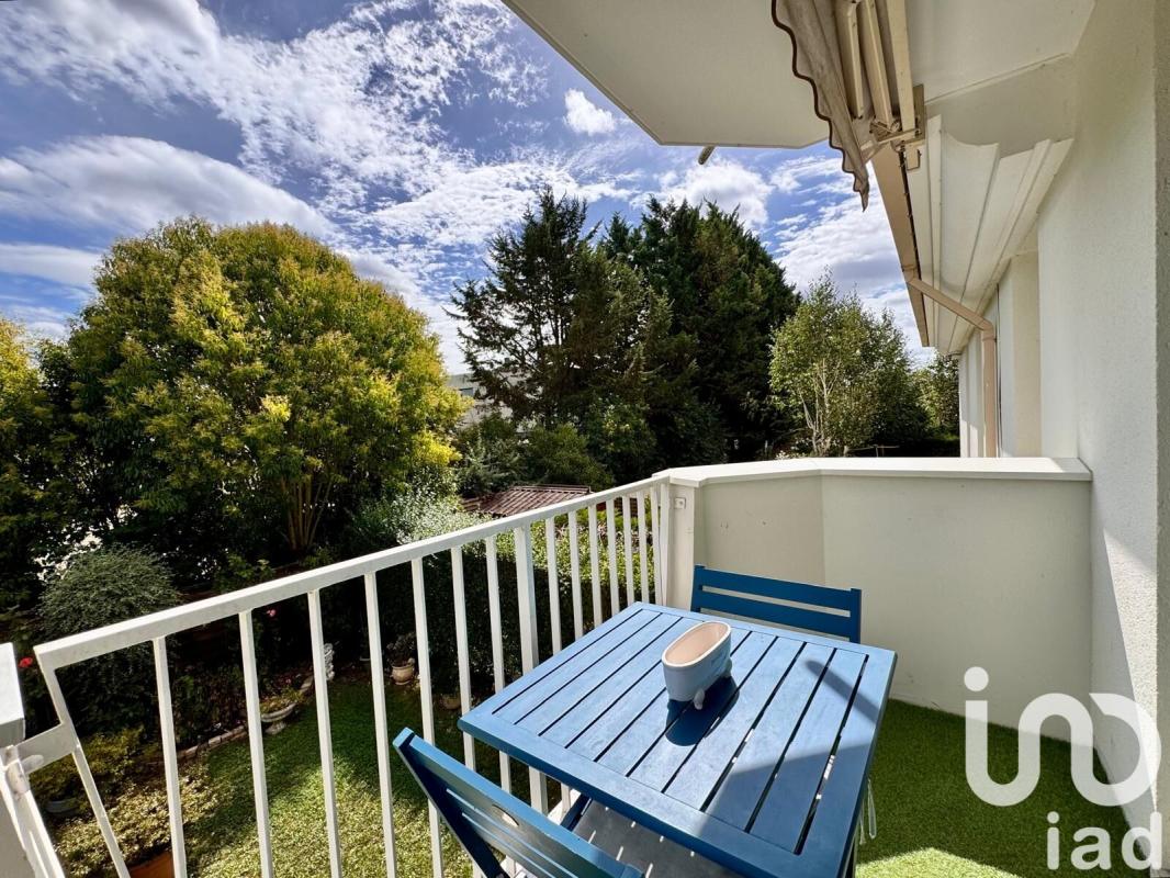 Appartement 4 Pièce(s) Noiseau