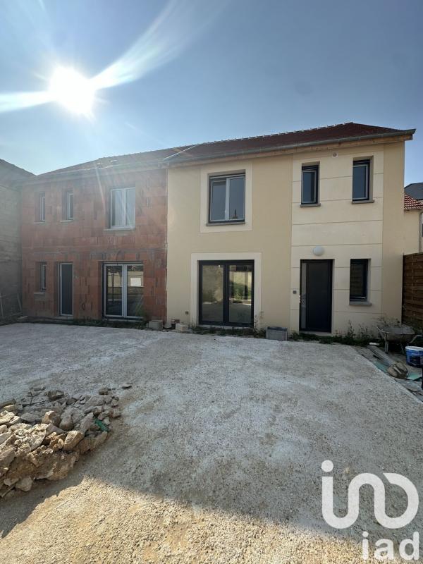 Maison 4 Pièce(s) Boissy-le-Cutté