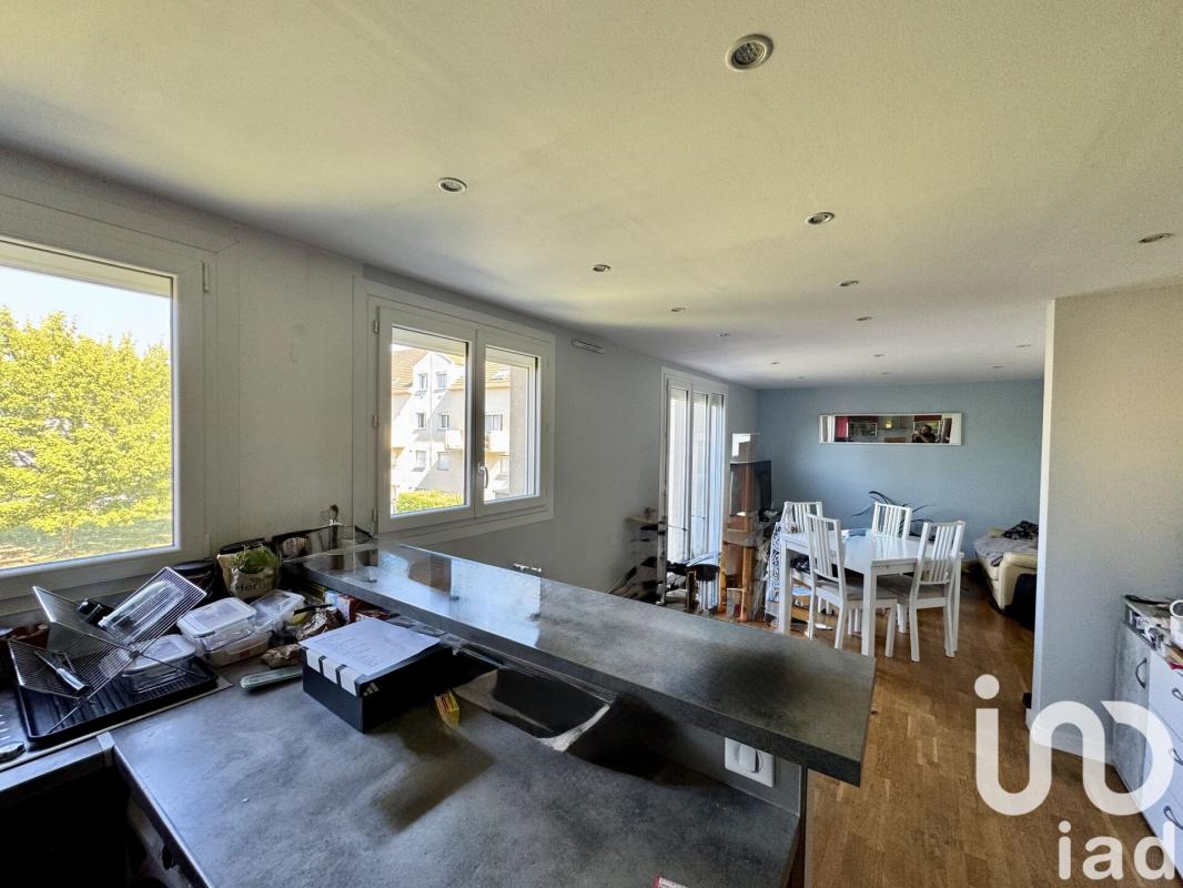 Appartement 4 Pièce(s) Chilly-Mazarin