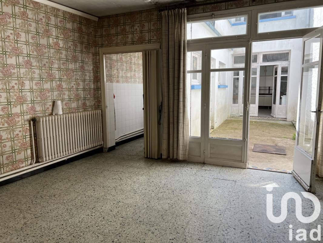 Maison de ville 4 Pièce(s) Chef-Boutonne