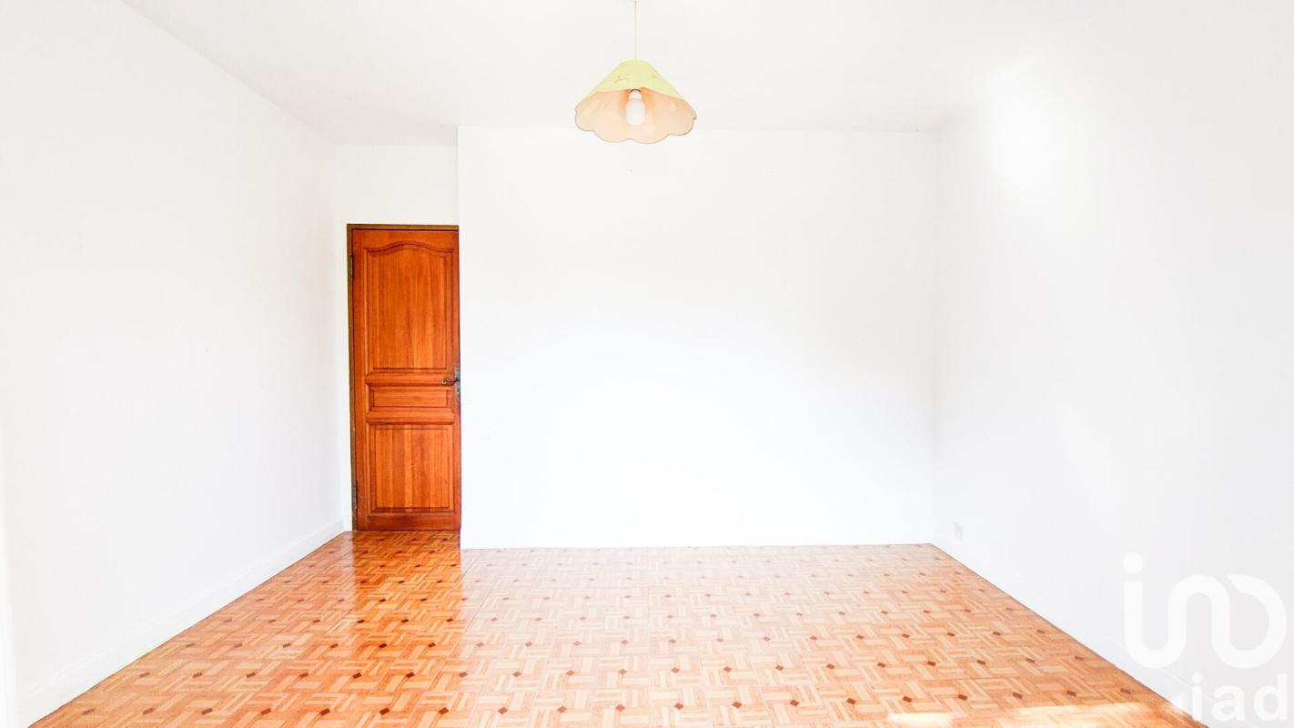 Maison 8 Pièce(s) Le Mesnil-Saint-Denis - Photo 14
