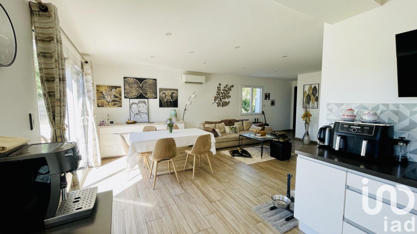 Maison 4 Pièce(s) La Londe-les-Maures