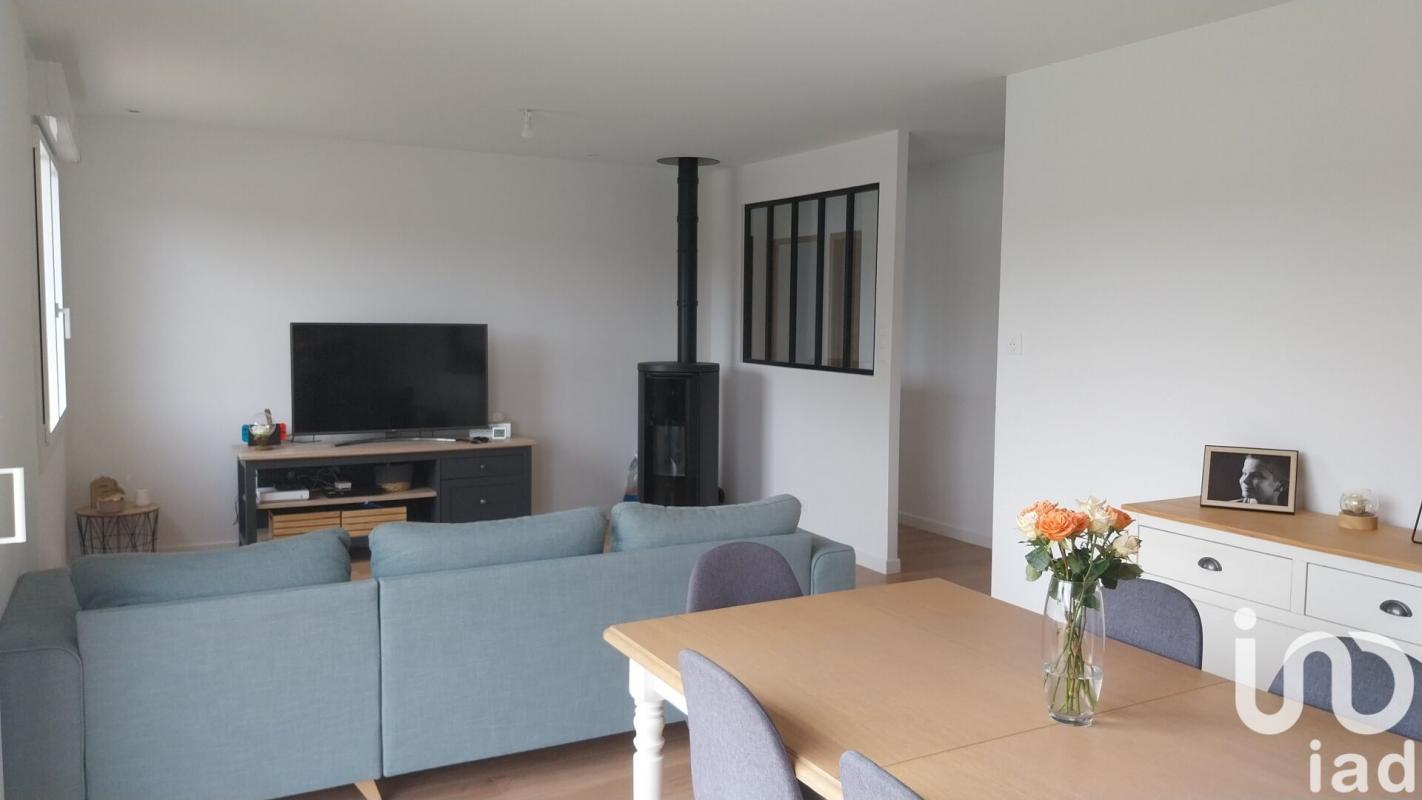 Pavillon 7 Pièce(s) Saint-Martin-des-Noyers