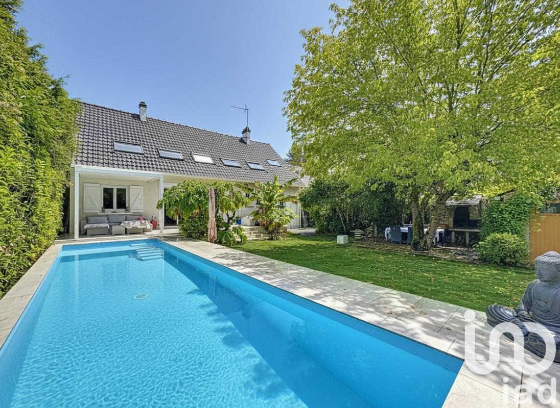 Villa 8 Pièce(s) Boissise-le-Roi