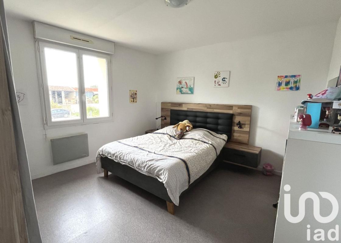 Maison 4 Pièce(s) Saint-Martin-la-Pallu