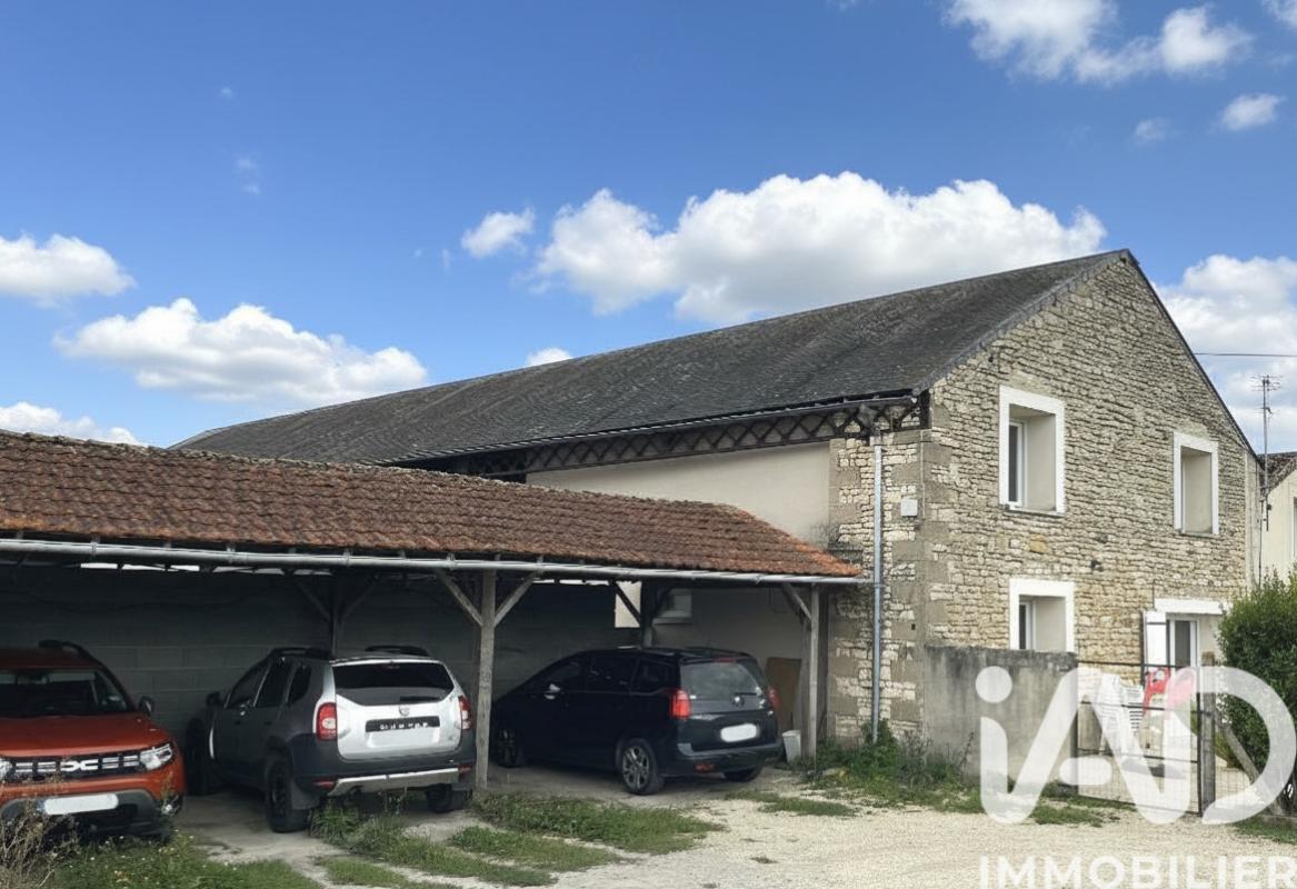 Maison 4 Pièce(s) Saint-Martin-la-Pallu - Photo 1