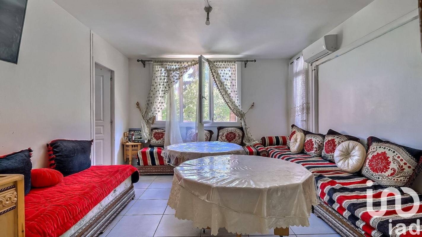 Appartement 4 Pièce(s) Nîmes