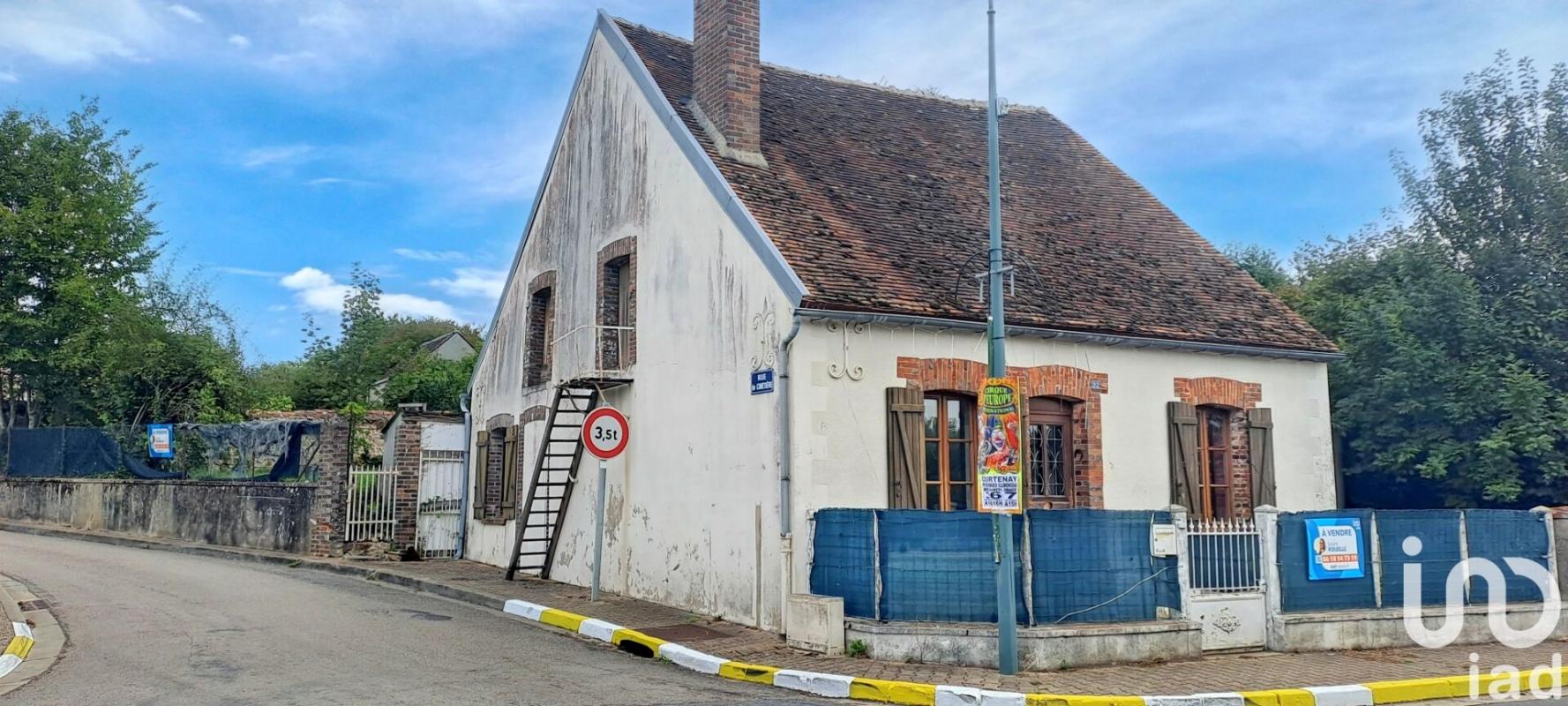 Maison 3 Pièce(s) Saint-Hilaire-les-Andrésis