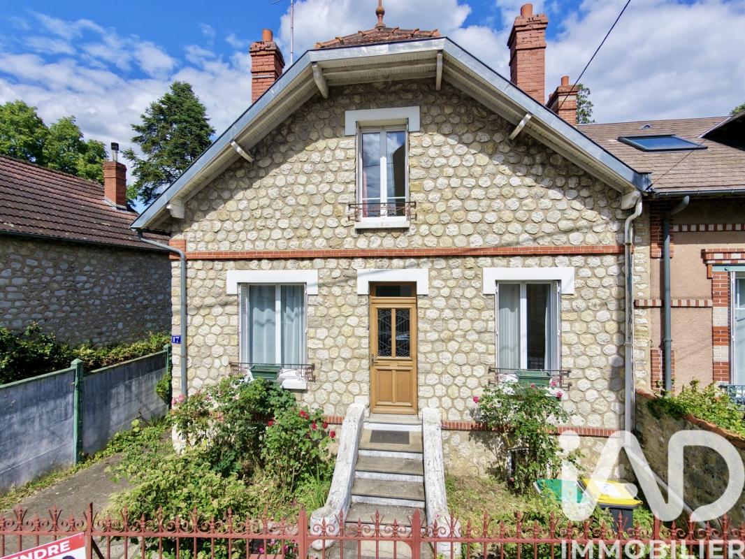 Maison 6 Pièce(s) Montargis