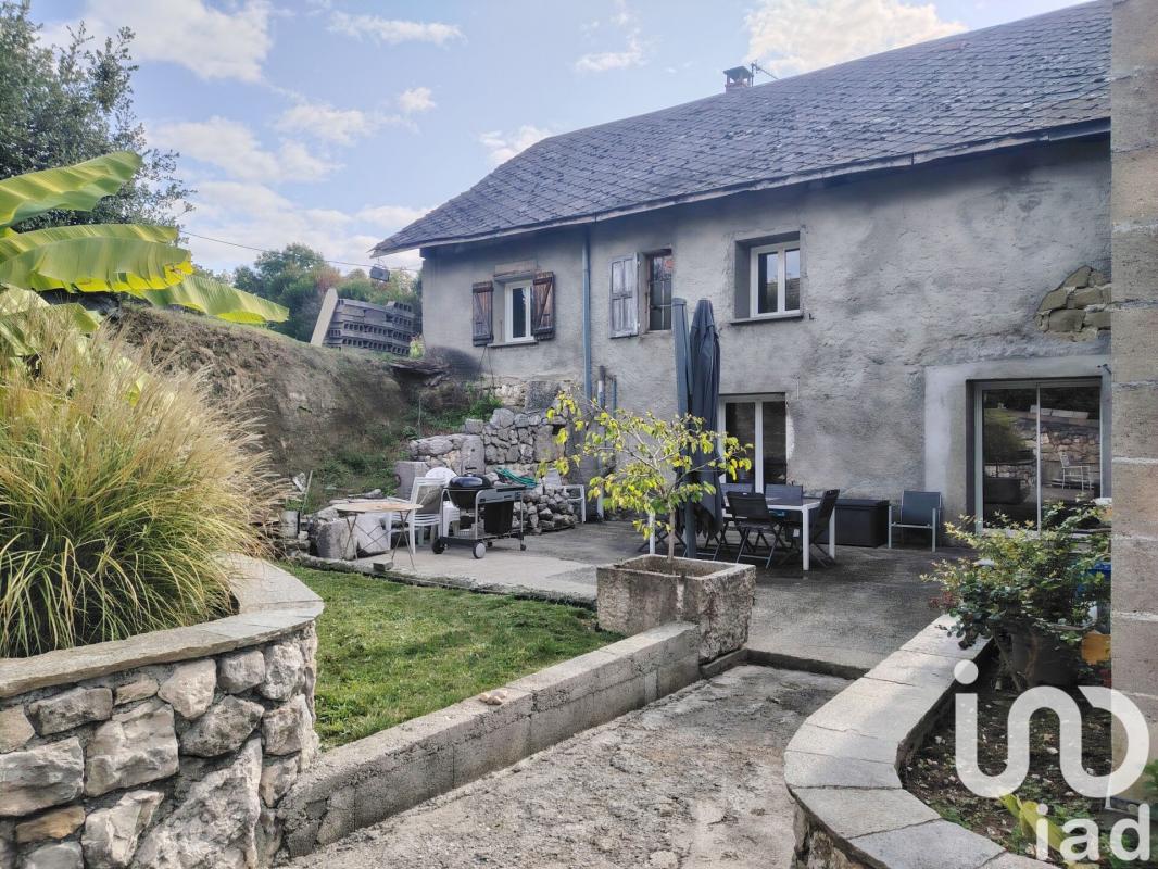 Maison de village 6 Pièce(s) La Biolle