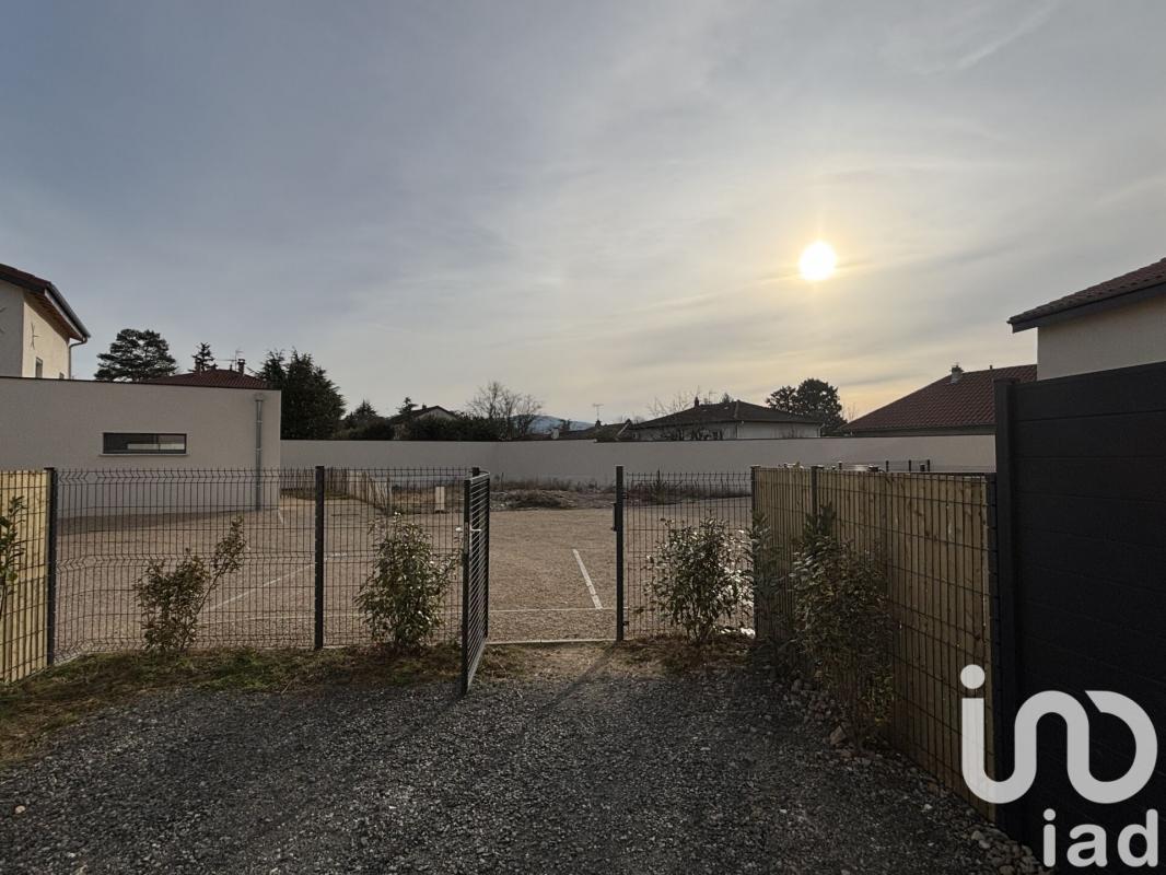 Triplex 4 Pièce(s) Lentilly