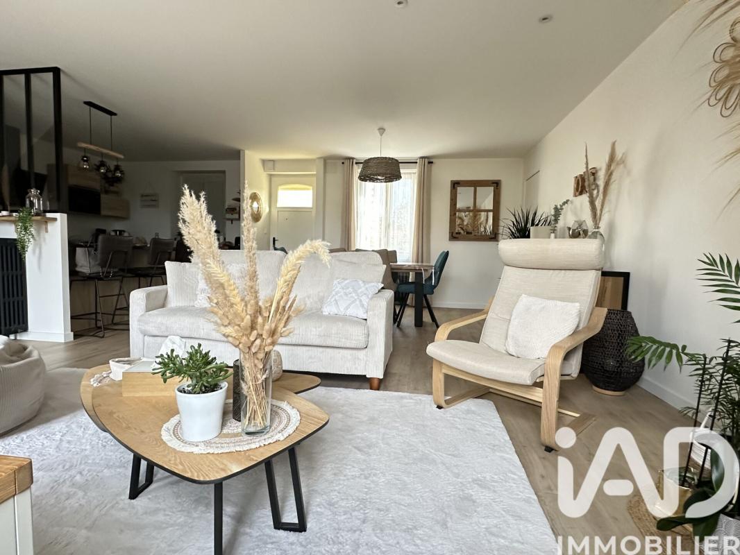 Maison de ville 7 Pièce(s) Chaumes-en-Retz