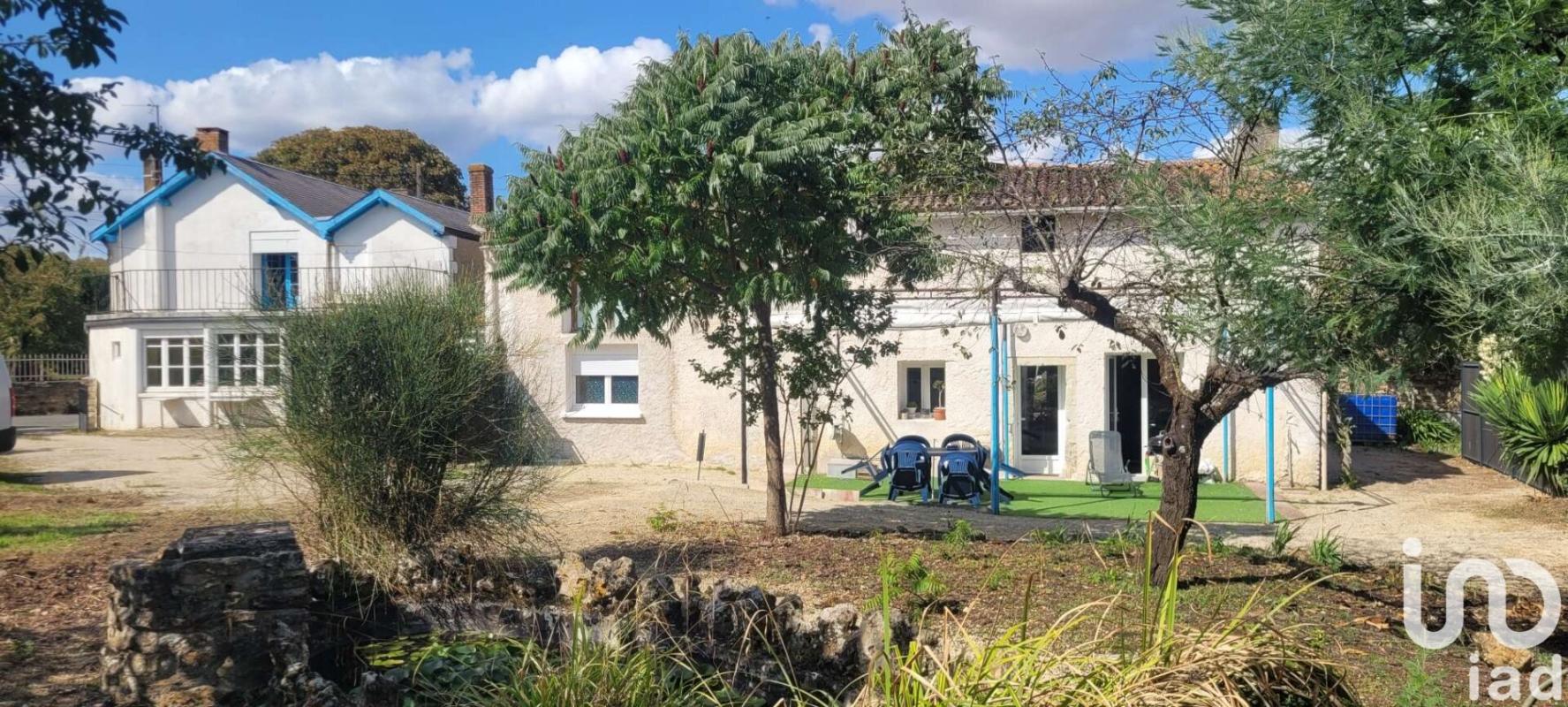 Maison de village 7 Pièce(s) Airvault