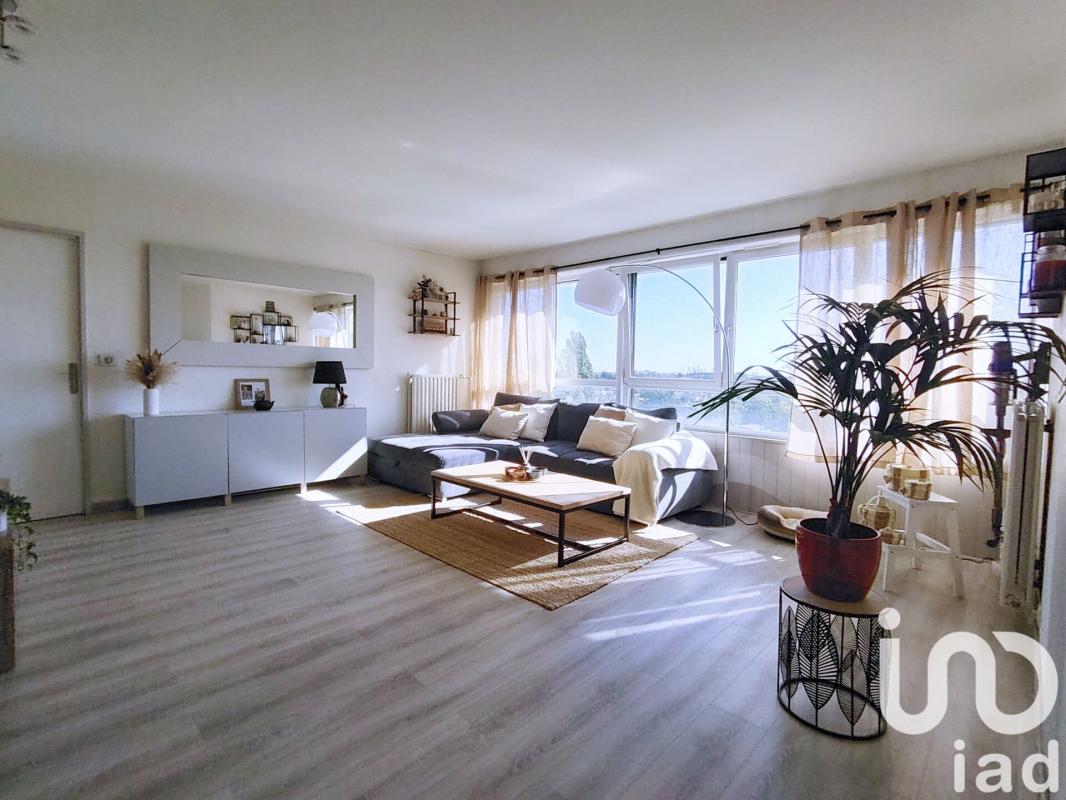 Appartement 3 Pièce(s) Élancourt