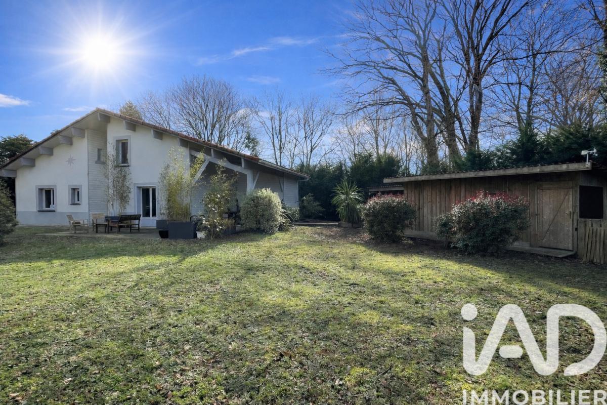 Maison 4 Pièce(s) Sainte-Eulalie-en-Born