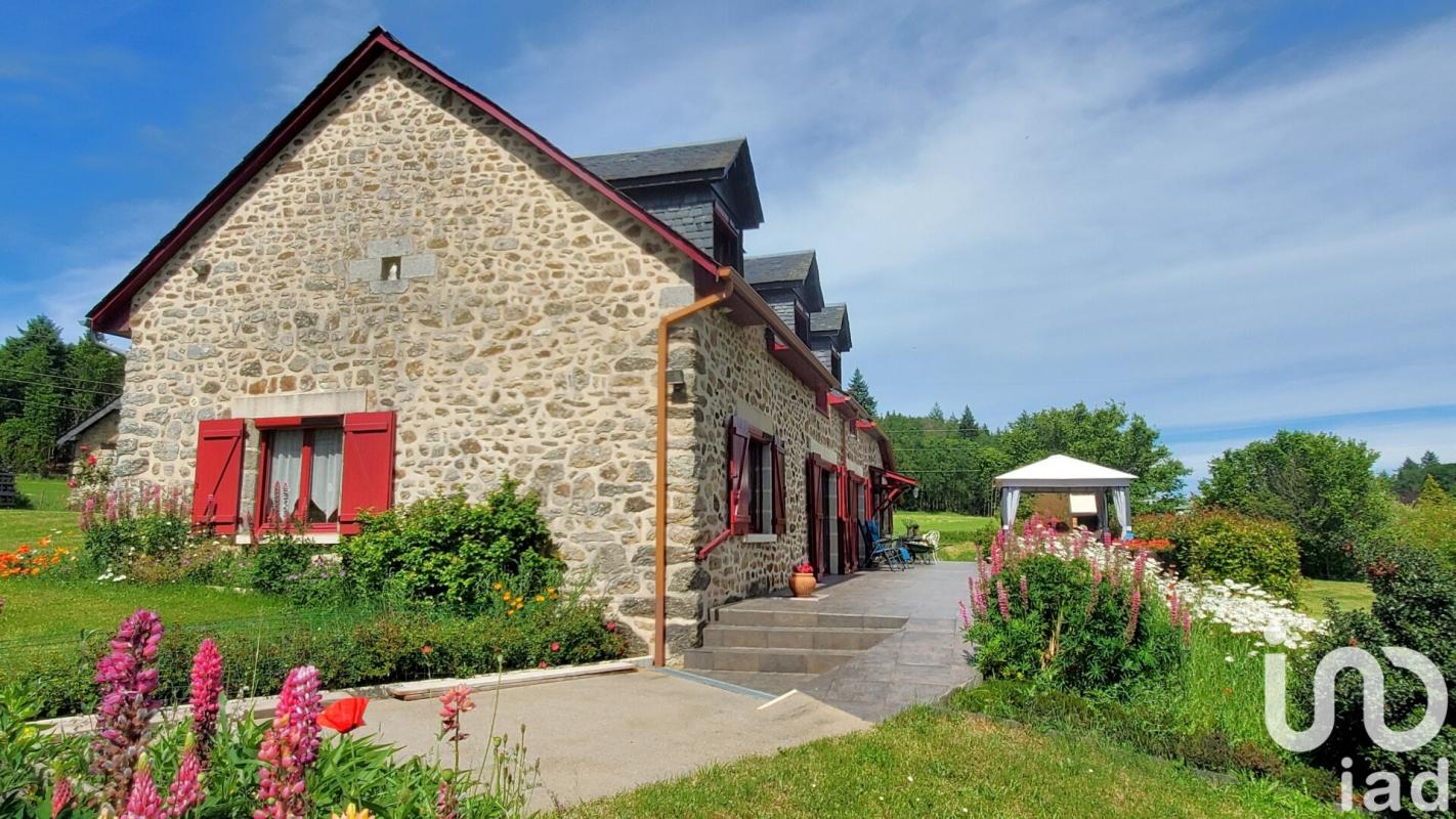 Propriété 7 Pièce(s) Neuvic