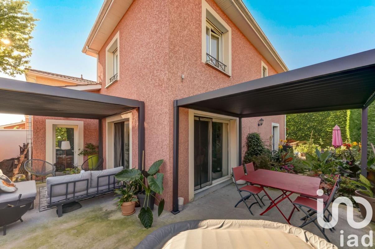Maison 5 Pièce(s) Saint-Genis-les-Ollières