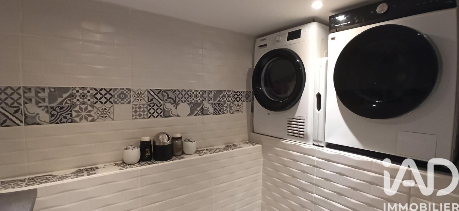 Maison 6 Pièce(s) Roquebrune-sur-Argens