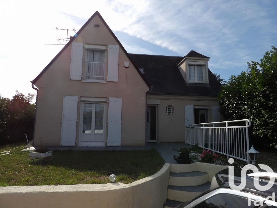 Maison traditionnelle 4 Pièce(s) Denonville