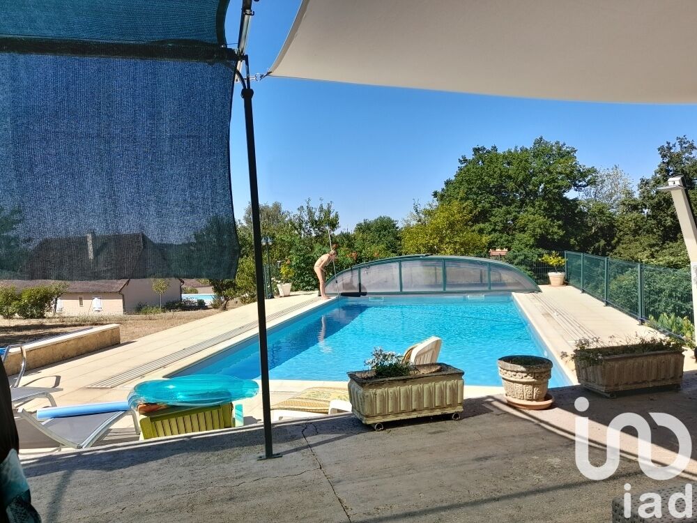 Maison traditionnelle 7 Pièce(s) Lavergne