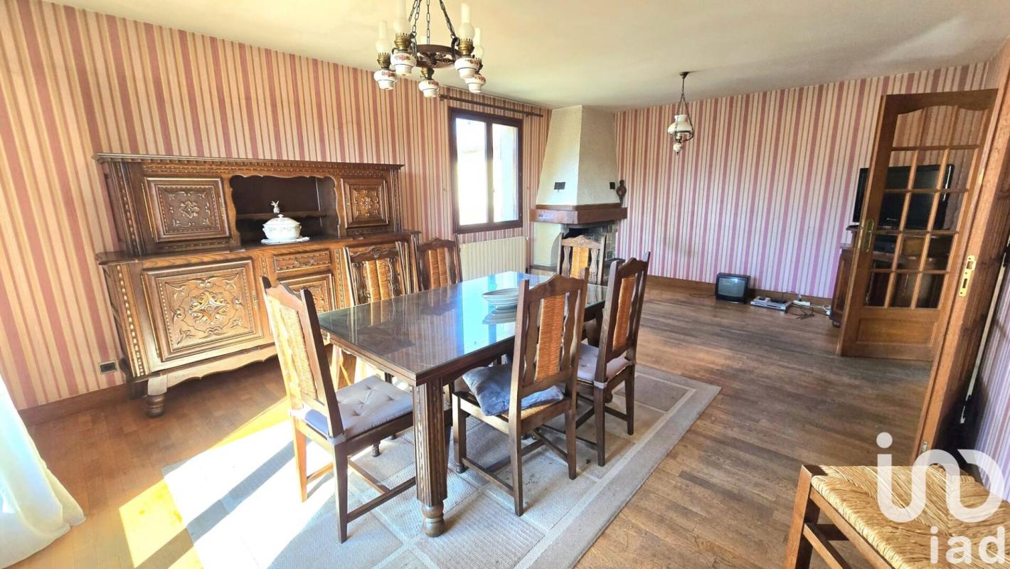 Maison 9 Pièce(s) Courpière