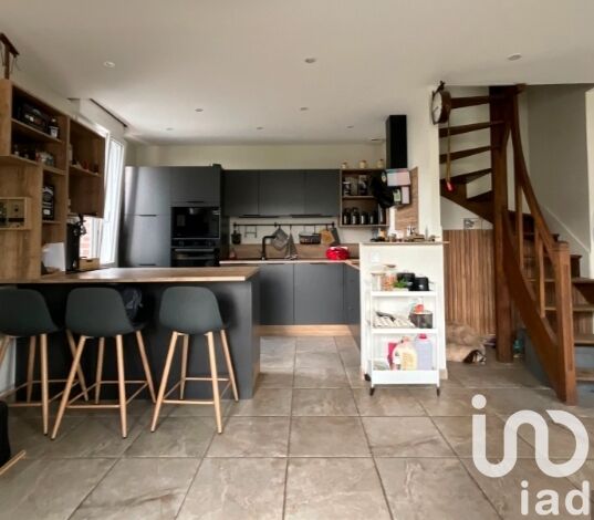 Maison 3 Pièce(s) Château-Renault