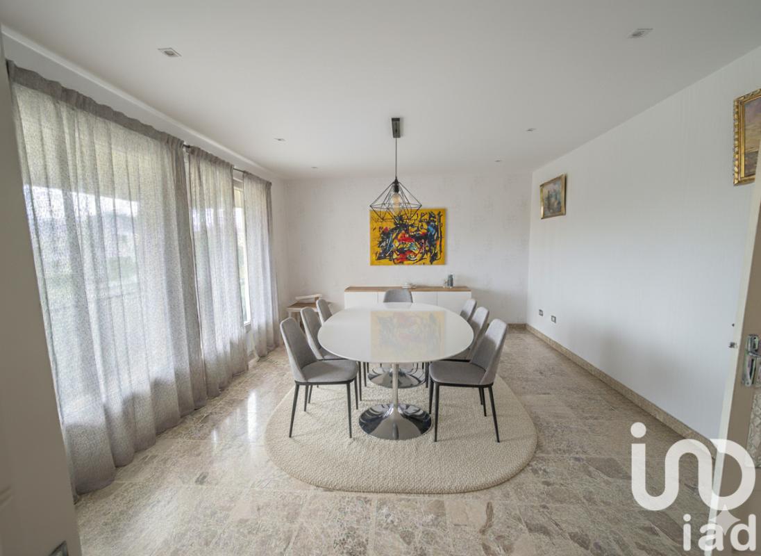 Maison 7 Pièce(s) Beaumont-sur-Sarthe