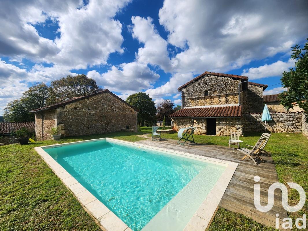 Maison 8 Pièce(s) La Rochette