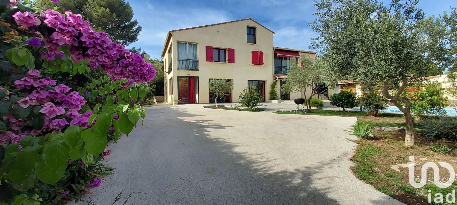 Maison 11 Pièce(s) Nages-et-Solorgues - Photo 1