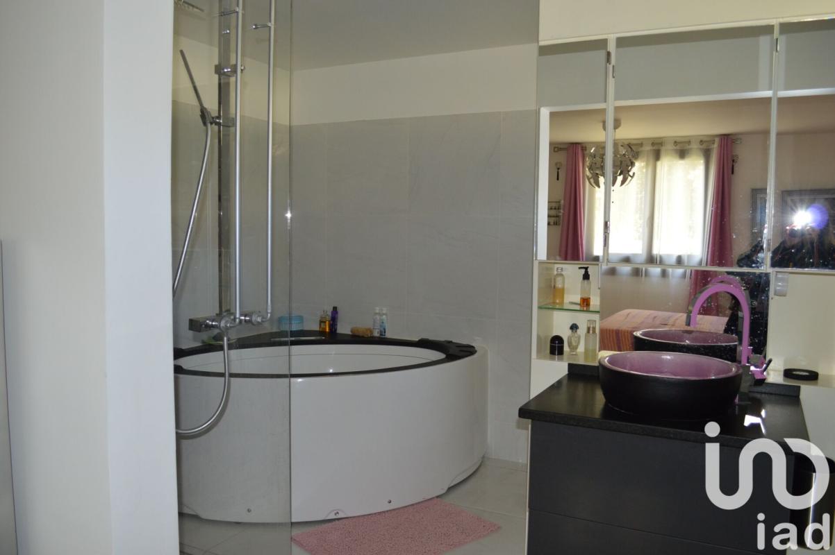 Maison 11 Pièce(s) Nages-et-Solorgues - Photo 10