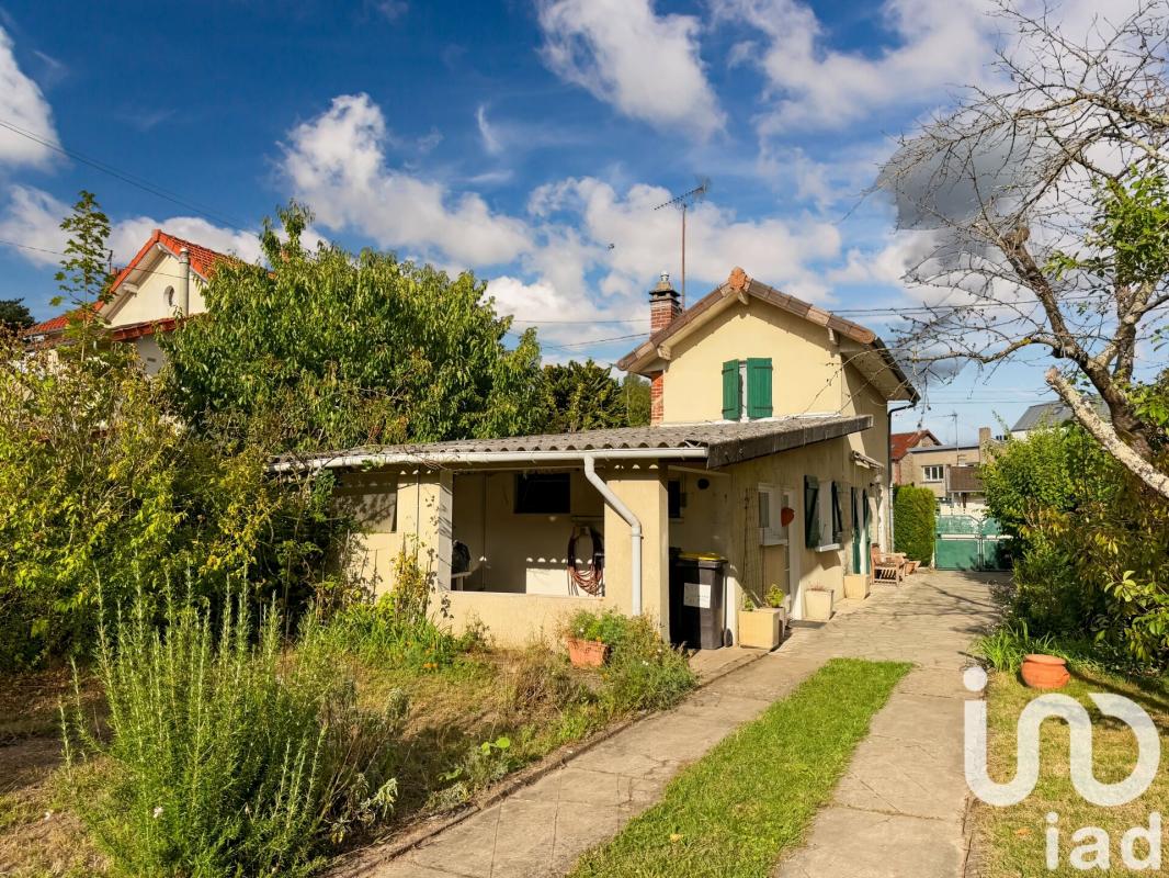 Maison 4 Pièce(s) Sainte-Geneviève-des-Bois