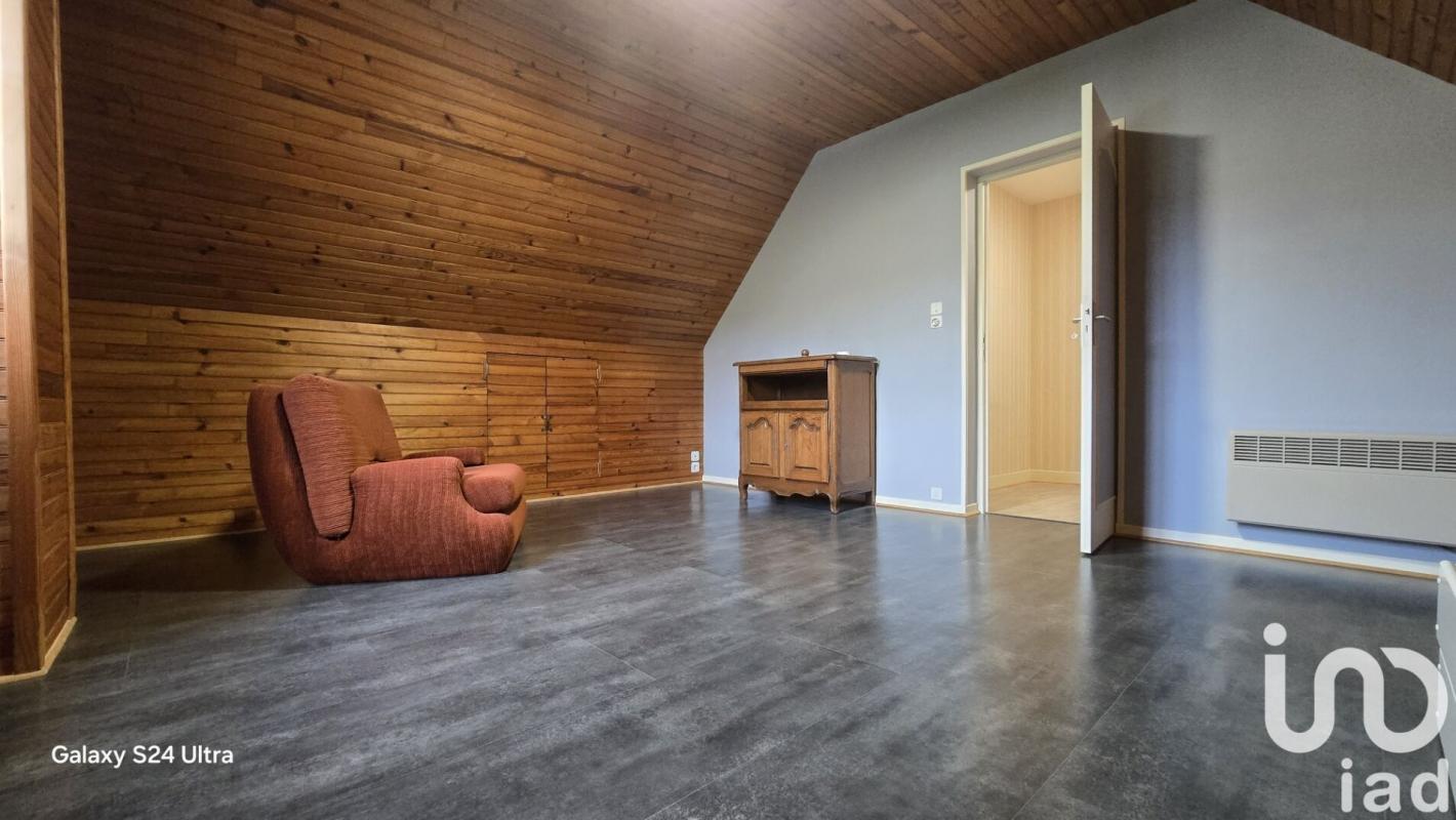 Maison 7 Pièce(s) Saint-Amand-Montrond - Photo 14