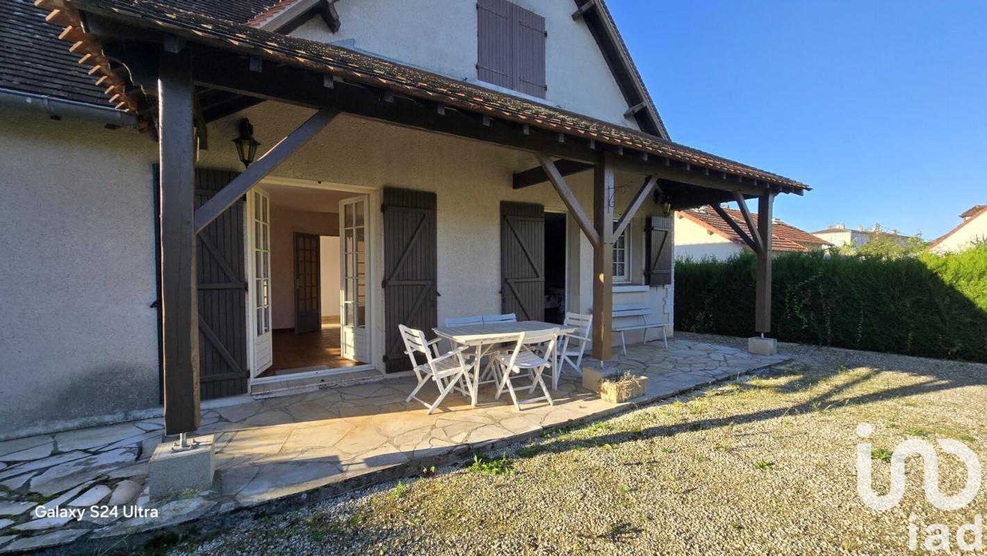 Maison 7 Pièce(s) Saint-Amand-Montrond - Photo 26