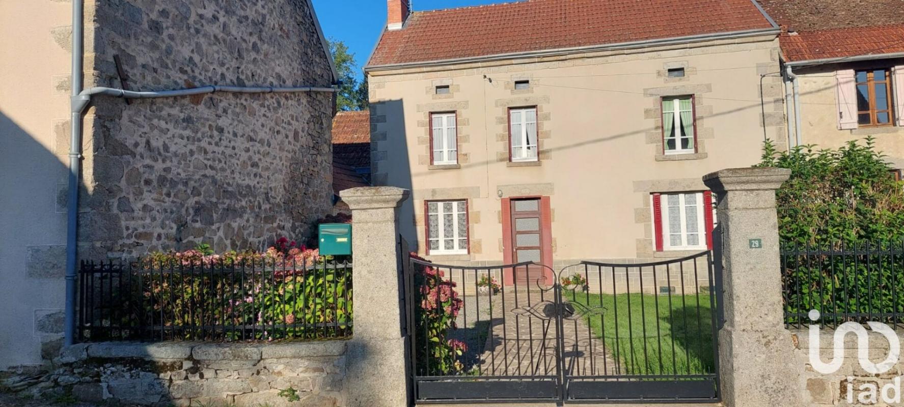 Maison en pierre 6 Pièce(s) Gouzon