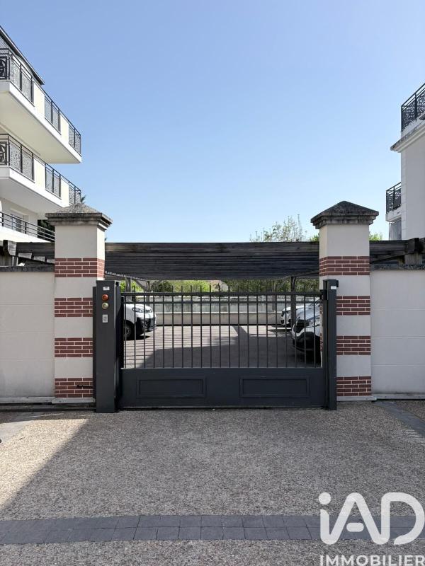 Appartement 2 Pièce(s) Le Plessis-Bouchard