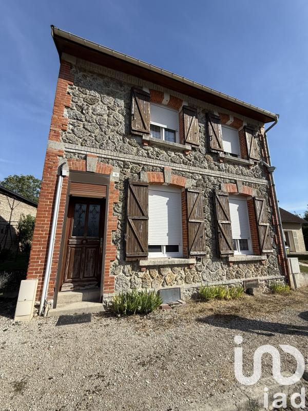 Maison 5 Pièce(s) Auve