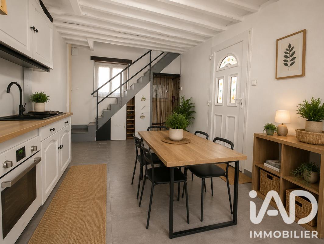 Maison 4 Pièce(s) Le Mesnil-Aubry