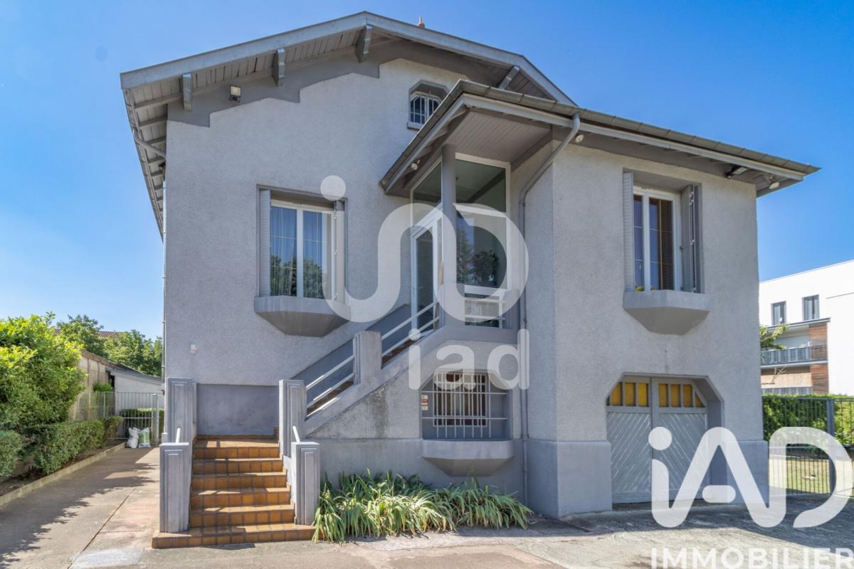 Maison 5 Pièce(s) Bron