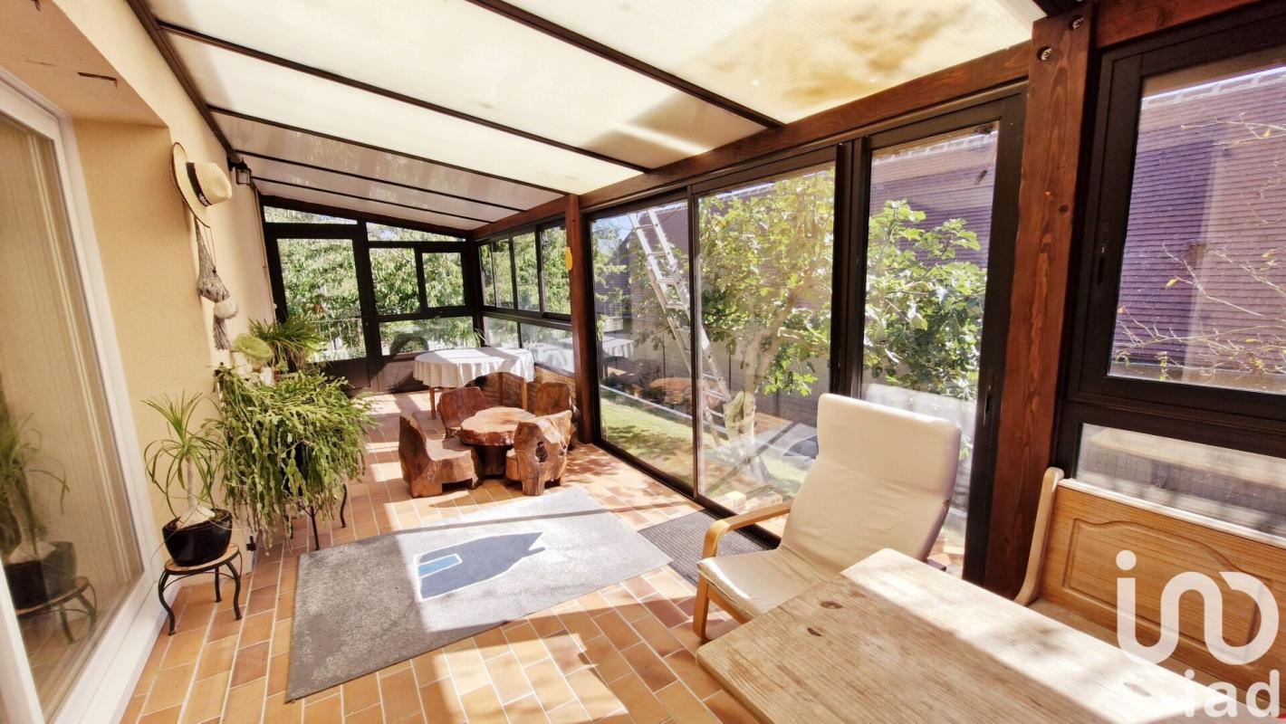 Maison 8 Pièce(s) Magny