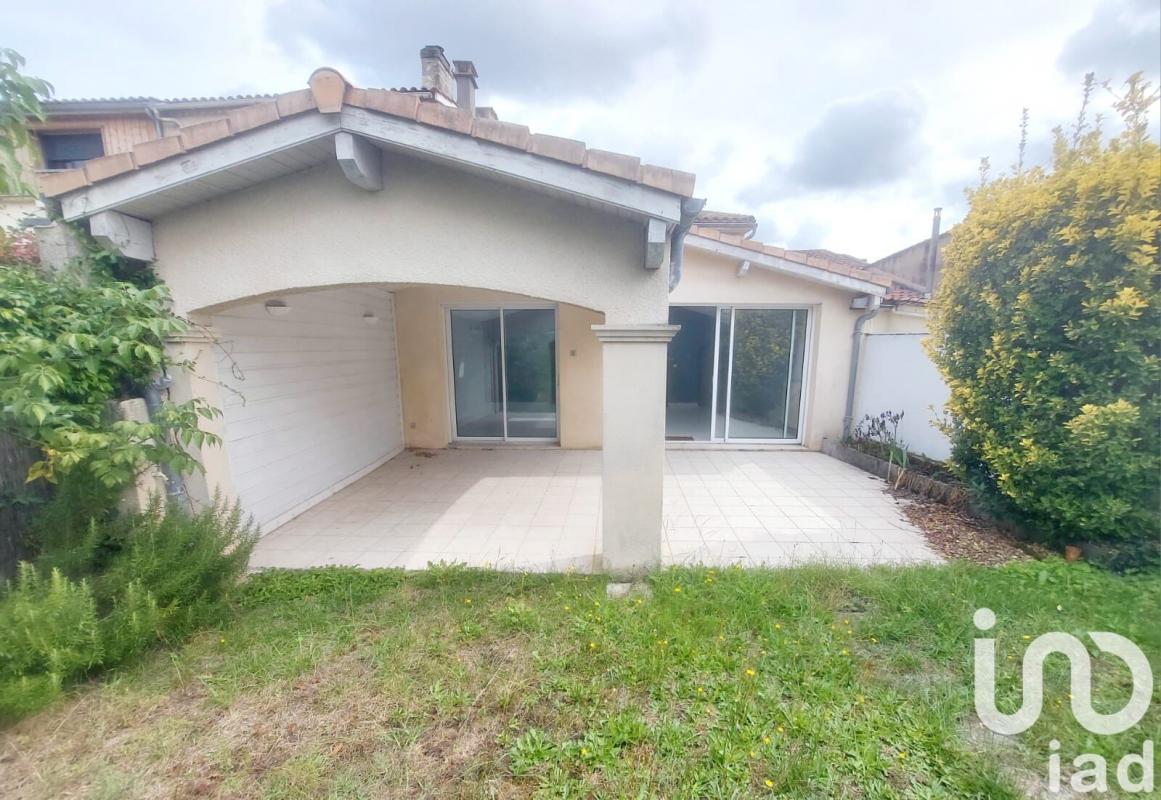 Maison 6 Pièce(s) Carbon-Blanc