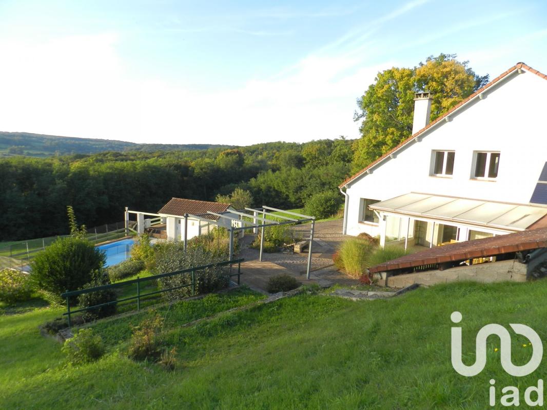 Maison 9 Pièce(s) Saint-Rémy-en-Comté