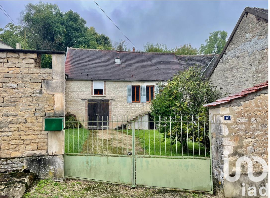 Maison de village 4 Pièce(s) Vézinnes