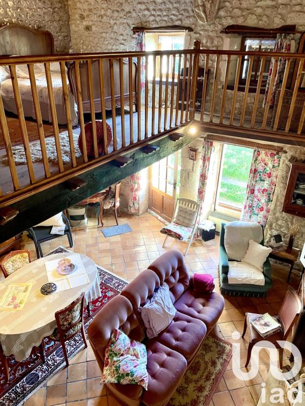 Maison 4 Pièce(s) Saint-Porchaire